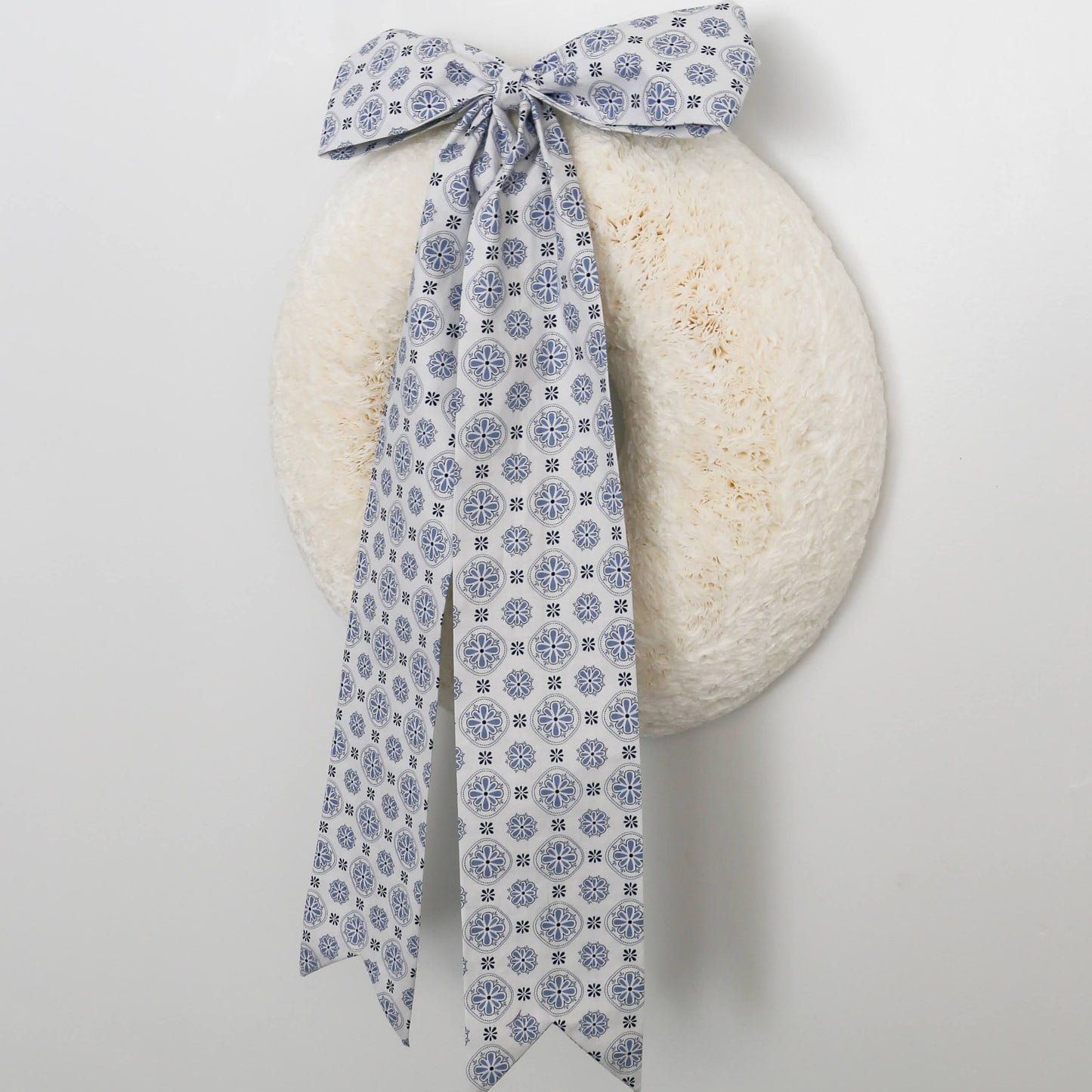 Blue Mosaic Elegance Bow