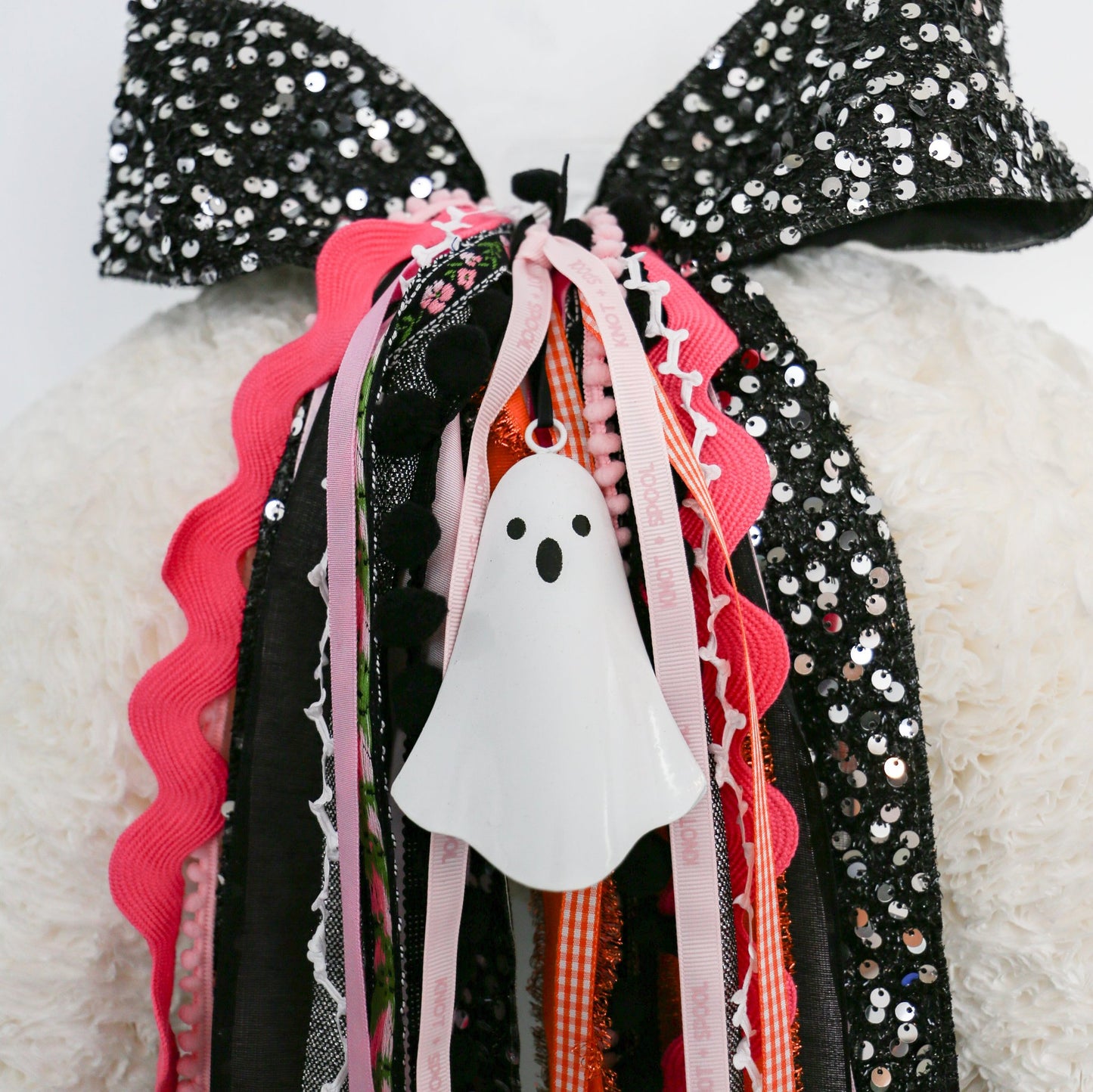 Metal Ghost ribbon accessory 