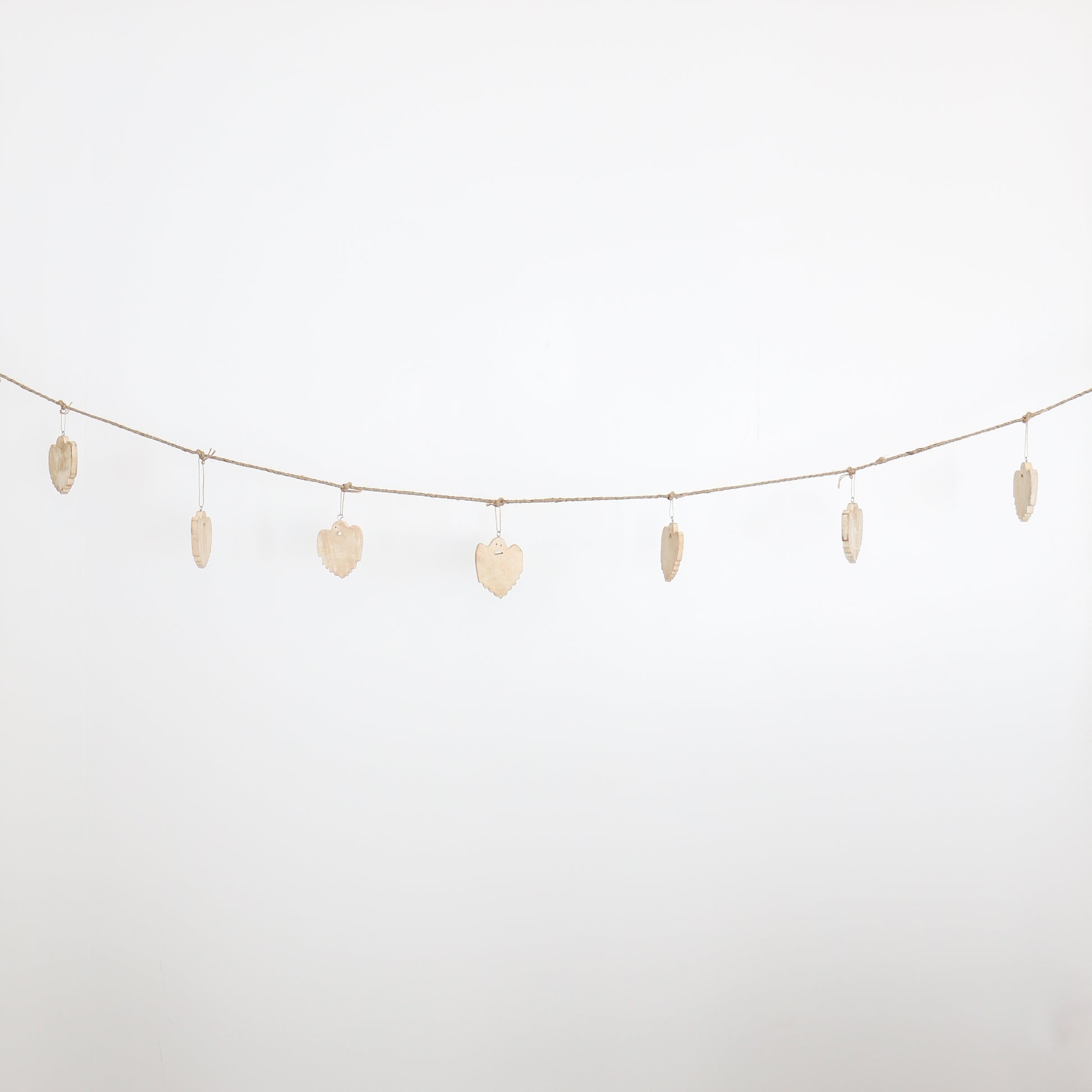 72"L Jute and Mango Wood Ghost Garland, White