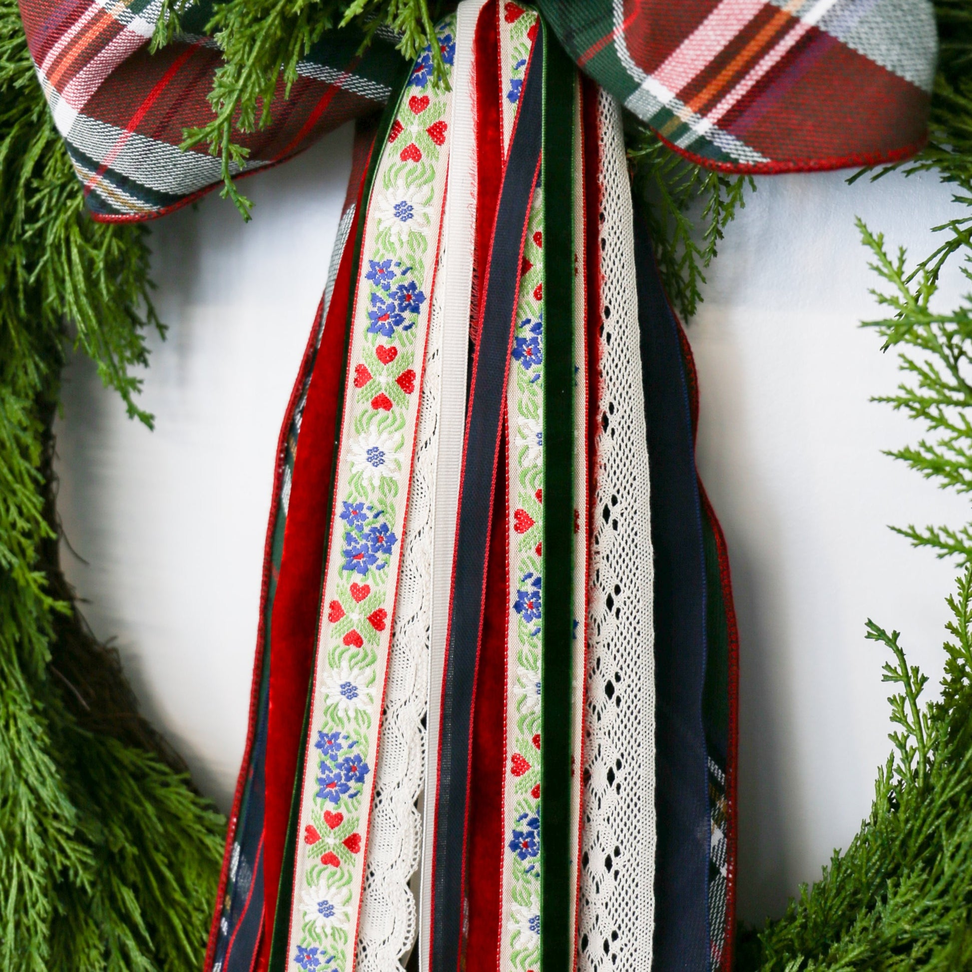 Christmas In Zermatt RIBBON SET™ (with Bow)